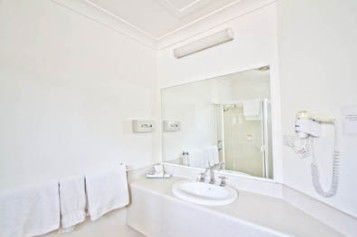 Branxton House Motel - Hotels Melbourne 3