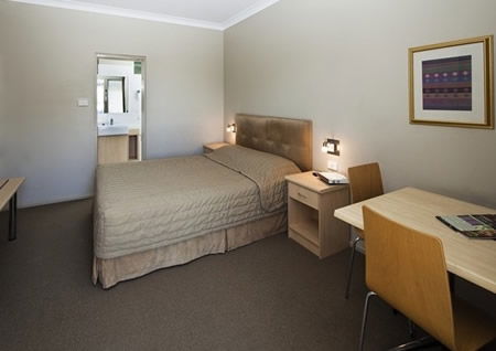 Cessnock Motel - Hotels Melbourne 2
