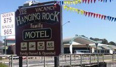 Hanging Rock Family Motel - Hotels Melbourne 3