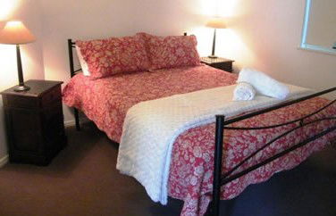 Clarks Beach Apartment - Hotels Melbourne 4