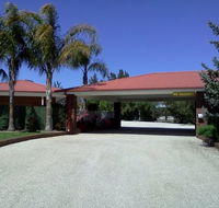 Golden Chain Border Gateway Motel - Hotels Melbourne