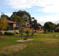 Lakes Entrance Country Cottages - Hotels Melbourne