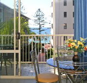 Surf Dance Holiday Units - Hotels Melbourne