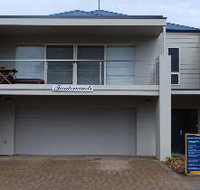 Tradewinds at Port Elliot - Hotels Melbourne
