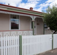 Newdegate House - Hotels Melbourne