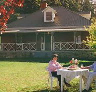 Hartzview Vineyard Homestead - Hotels Melbourne