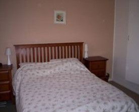 Snowy Vineyard Cottage - Hotels Melbourne 1