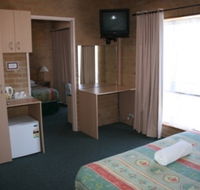 The Ski Inn Motel