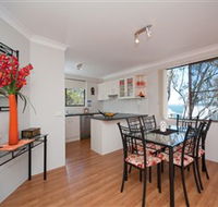 Magnus Street Treetops - Hotels Melbourne