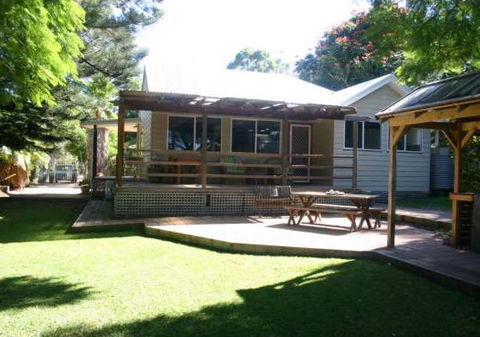 Pine Cottage - Hotels Melbourne 0