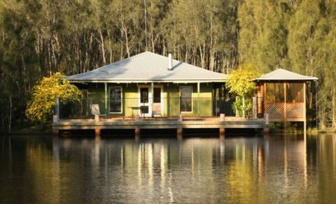 Billabong Moon - Hotels Melbourne 0
