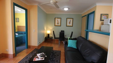 Aruba Beach Resort - Hotels Melbourne 2