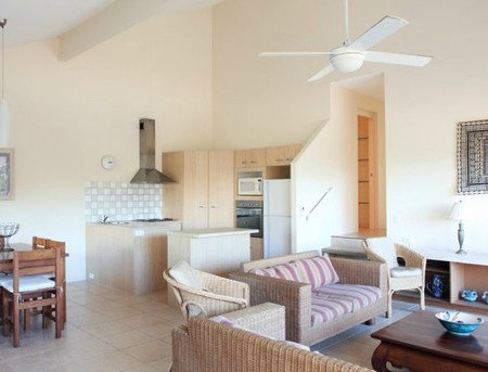 Peregian Court Resort - Hotels Melbourne 1