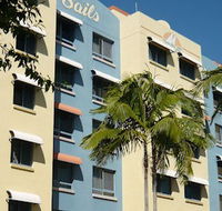 Sails Resort On Golden Beach - Hotels Melbourne