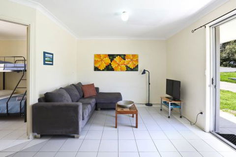 Pacific Sands Accommodation - Hotels Melbourne 2