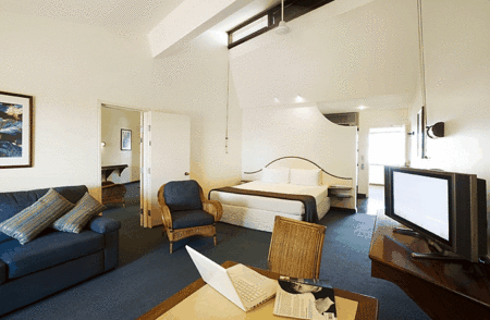 Beach Hotel Resort - Hotels Melbourne 3