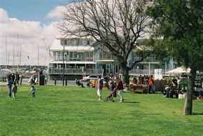 Quest Williamstown - Hotels Melbourne 2