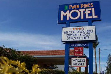 Twin Pines Motel - Hotels Melbourne 3