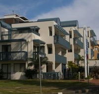 Beach House Holiday Apartments