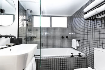 Ovolo Woolloomooloo - Hotels Melbourne 84