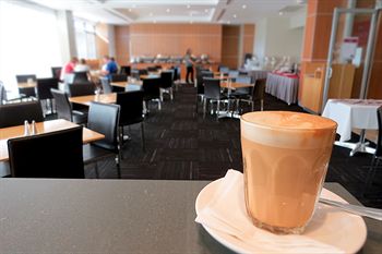 Waldorf Parramatta Apartment Hotel - Hotels Melbourne 0