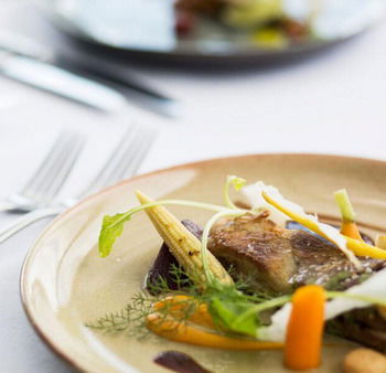 Estate Tuscany - Hotels Melbourne 6