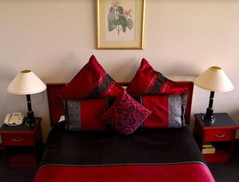 Estate Tuscany - Hotels Melbourne 10