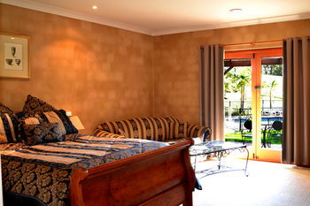 Estate Tuscany - Hotels Melbourne 23