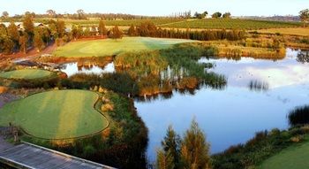 Chateau Elan - Hotels Melbourne 6