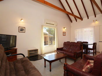 Madigan Wine Country Cottages - Hotels Melbourne 48