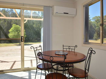 Madigan Wine Country Cottages - Hotels Melbourne 66