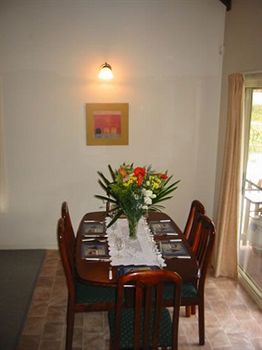 Madigan Wine Country Cottages - Hotels Melbourne 14