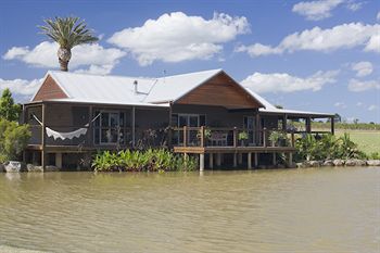 Lilies Luxury Retreats - Hotels Melbourne 15