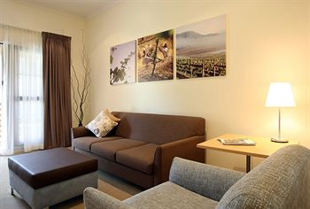 Pokolbin Village - Hotels Melbourne 8