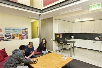 Cambridge Lodge - Hostel/Backpacker - Hotels Melbourne 1