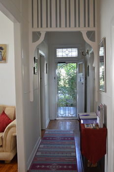 House On The Hill - Hunter Valley - Hotels Melbourne 15