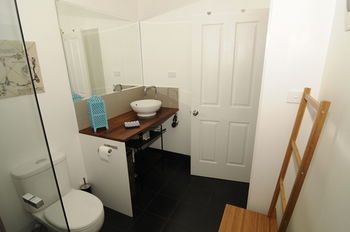 House On The Hill - Hunter Valley - Hotels Melbourne 19