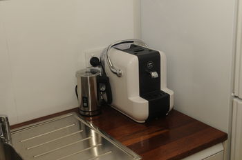 House On The Hill - Hunter Valley - Hotels Melbourne 27