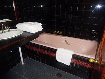 Casuarina Estate - Hotels Melbourne 4