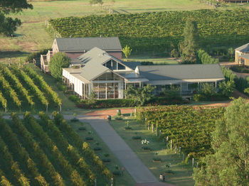 Hunter Valley Cooperage B&B - Hotels Melbourne 8