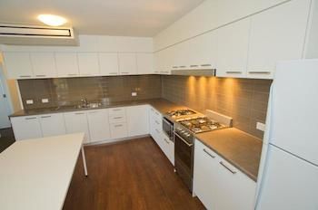 Deakin Residential Services - Hotels Melbourne 3