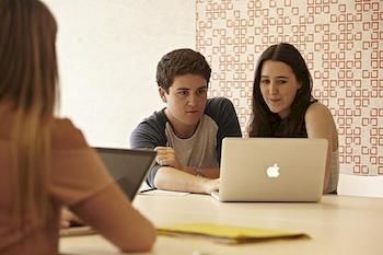 Deakin Residential Services - Hotels Melbourne 8