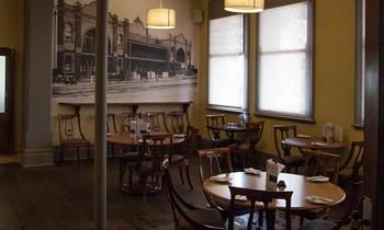 Cessnock Hotel - Hotels Melbourne 11