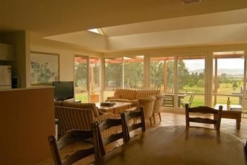 Rothbury Escape - Hotels Melbourne 6