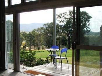 Elfin Hill Country Accommodation - Hotels Melbourne 1