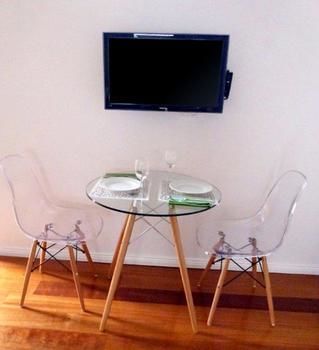 Studio@the Close Morpeth - Hotels Melbourne 14