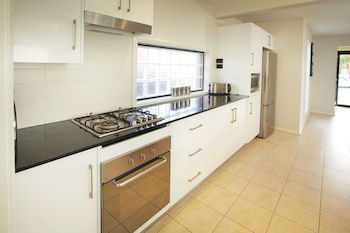 Charlestown Terrace - Hotels Melbourne 9