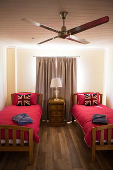 The Wattle Lodge - Hotels Melbourne 3