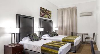 Mercure Maitland Monte Pio - Hotels Melbourne 6