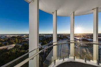 Meriton Serviced Apartments Sydney Airport - Hotels Melbourne 3